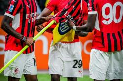 开云体育中国官网-AC米兰憾败，欧国联冠军梦破碎