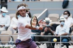 开云下载-包含日本网球队绝地反击西班牙网球队，西西帕斯送出助攻的词条