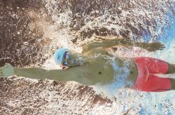 开云体育中国-雄鹿拿下老鹰，戈贝尔成为关键先生，防守如何重塑比赛格局