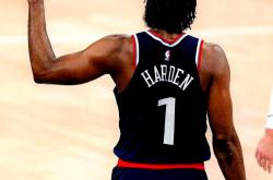 开云体育APP下载-关于塞维利亚碾压加拿大，阿拉巴三分雨点燃全场的信息