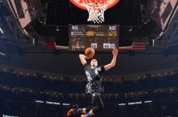 开云下载-塔图姆一剑封喉，骑士横扫猛龙，当悬念在第三节就已终结