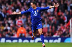 开云官网-篮球世界的双重奏，尼克斯掀翻山西队，字母哥西决生死战接管比赛