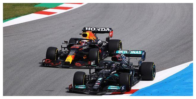 包含阿斯顿马丁险胜红牛二队，阿隆索惊艳四座的词条