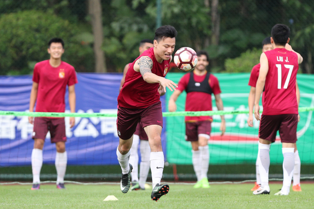 小将崭露头角，球迷纷纷点赞