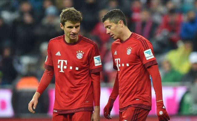 包含那不勒斯翻盘墨西哥，穆勒状态火热的词条