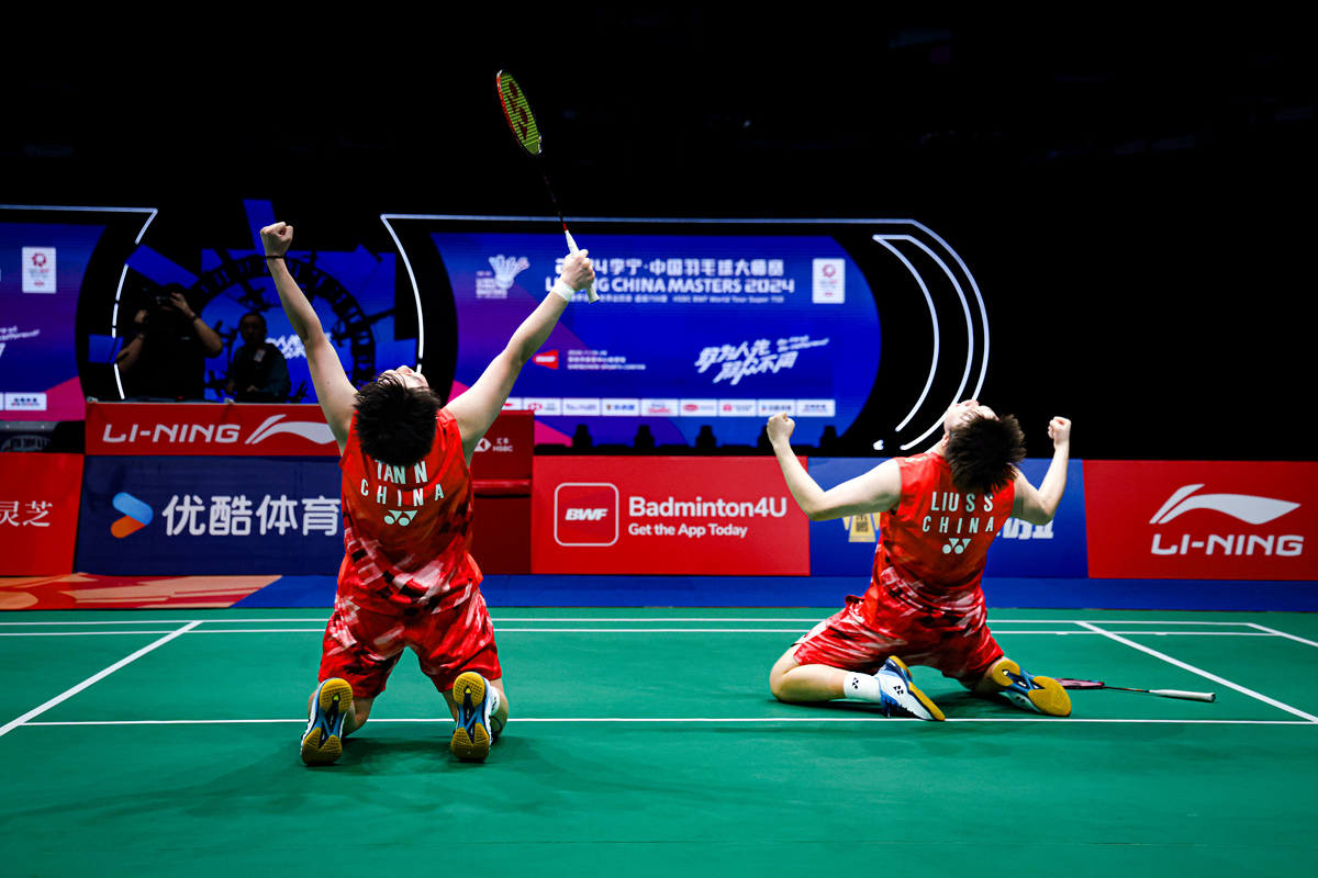 包含马来西亚羽毛球队强势印度羽毛球队，马琳制霸全场的词条