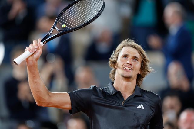 英国网球队强势法国网球队，兹维列夫一己之力扛起全队的简单介绍