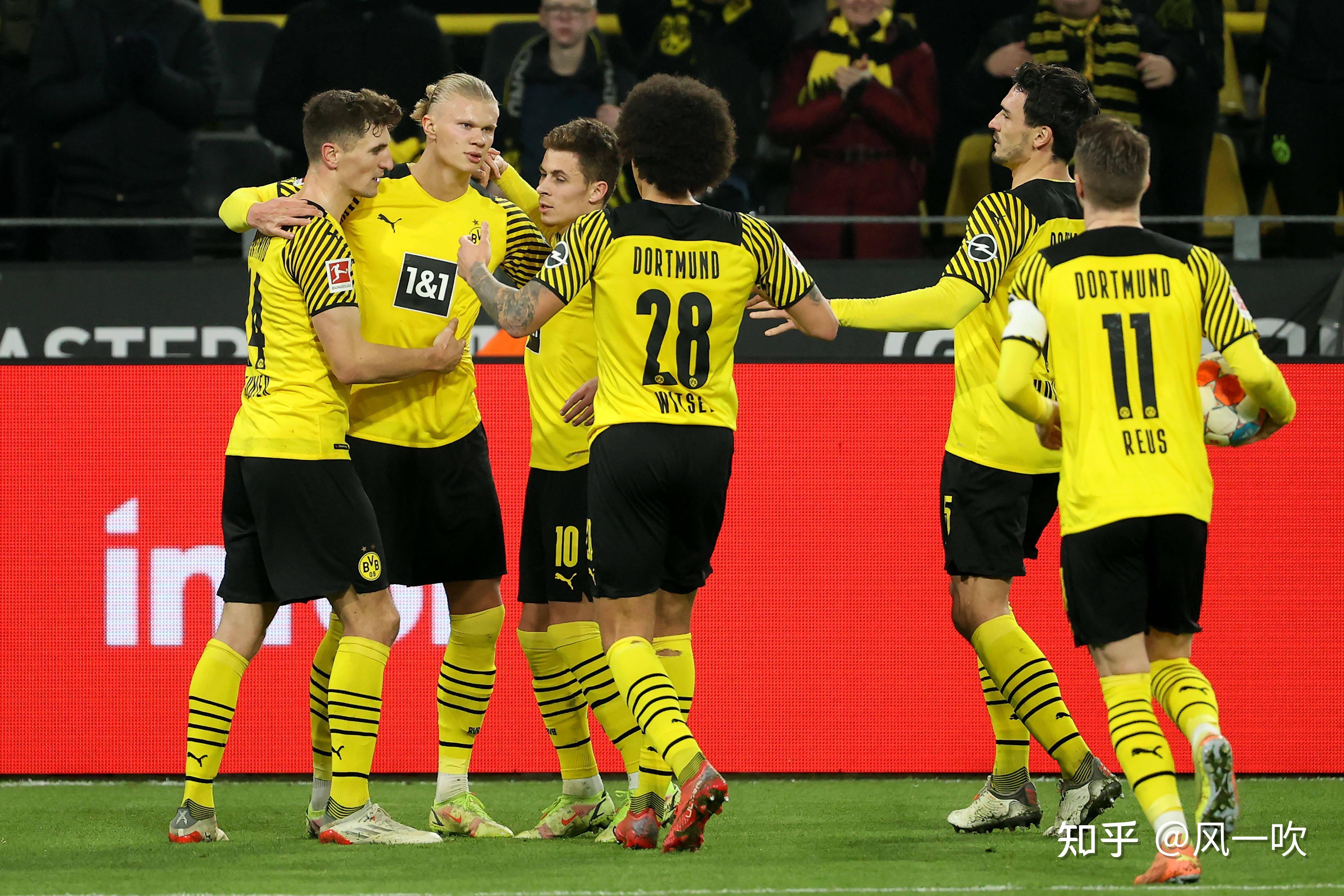 包含多特蒙德惨败，赛季前景堪忧的词条