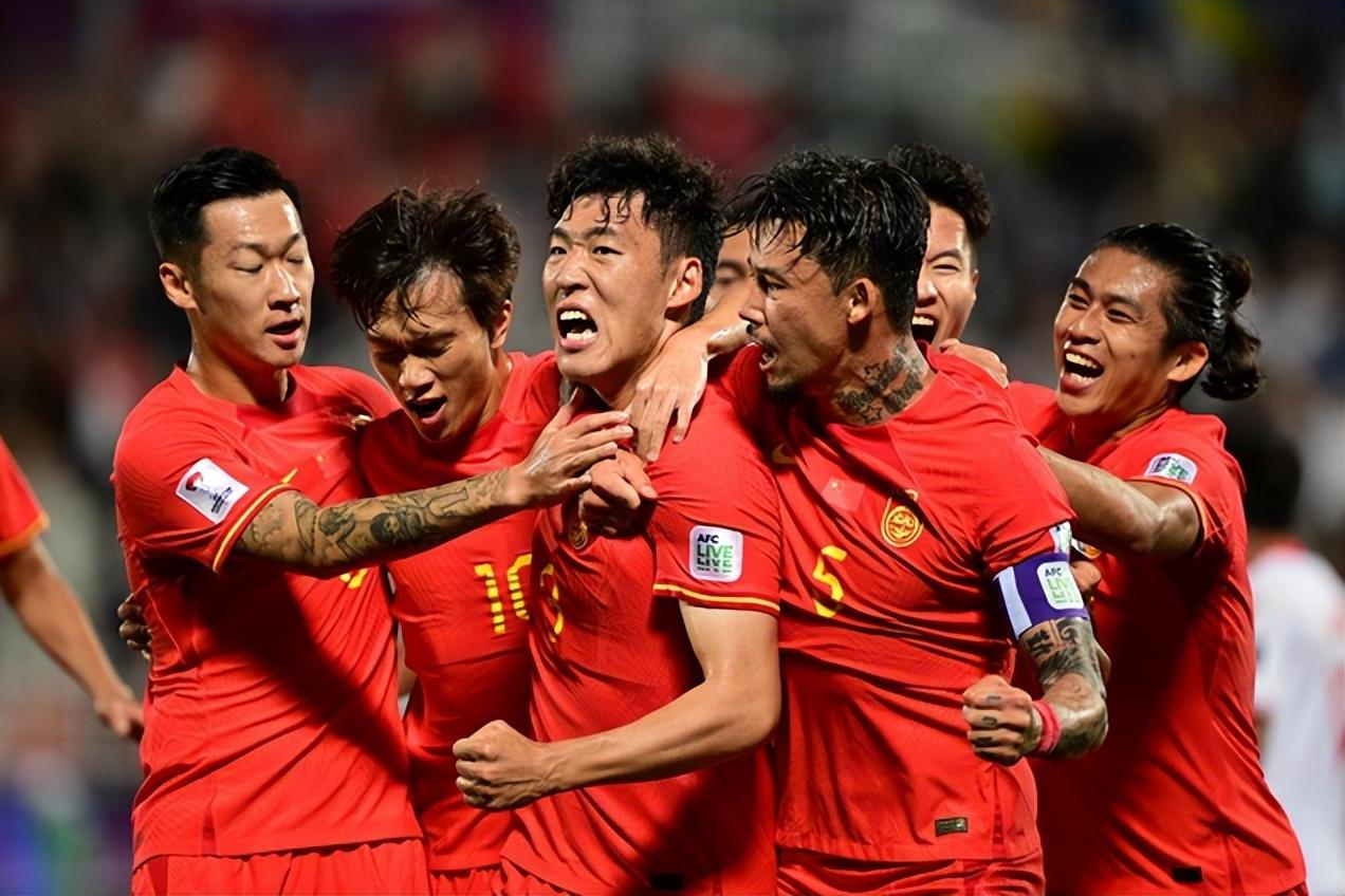 国际足球比赛中，中国队表现强势