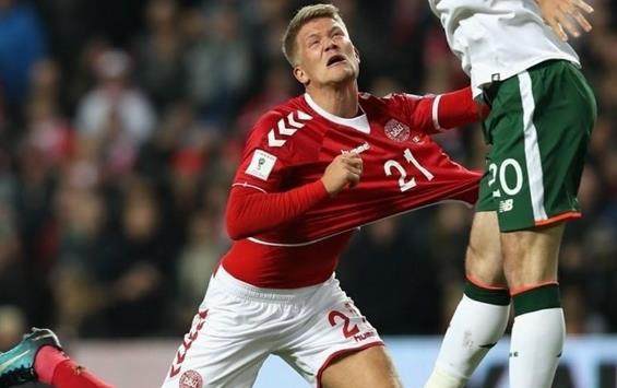 包含爱尔兰惊险逼平意大利，晋级下一轮的词条