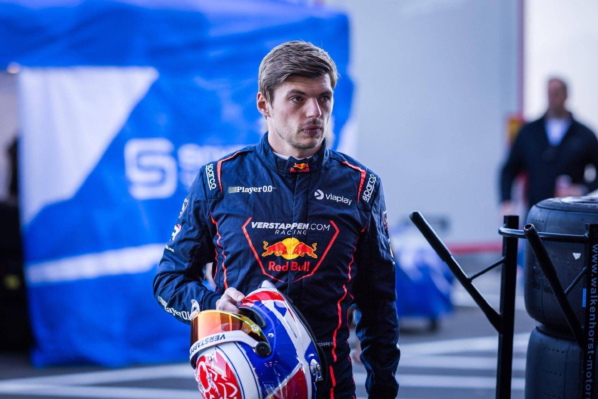 包含索伯车队完胜迈凯伦，维斯塔潘高光表现的词条