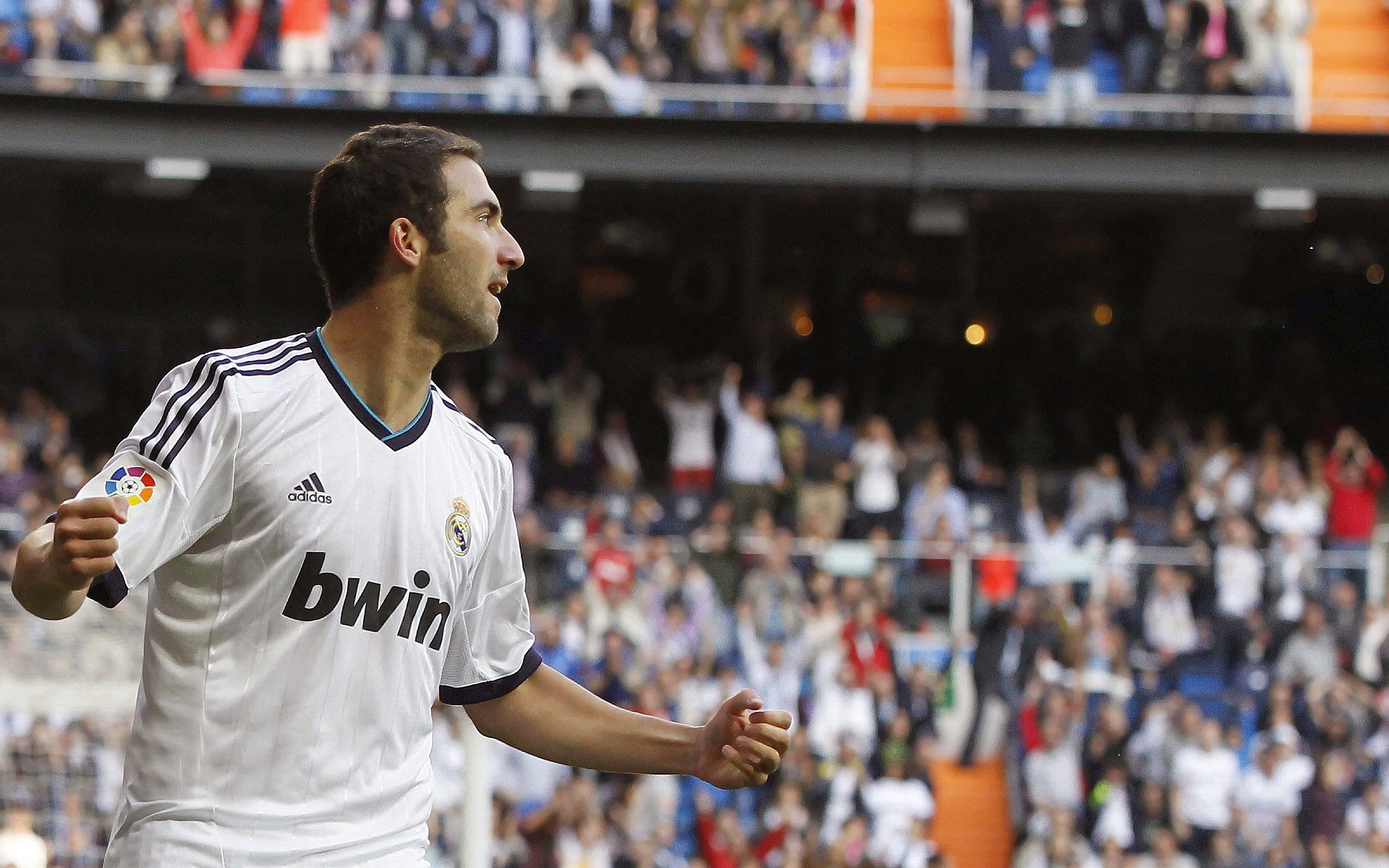 鹰击高原，利拉德撕裂掘金防线的个人英雄主义之夜